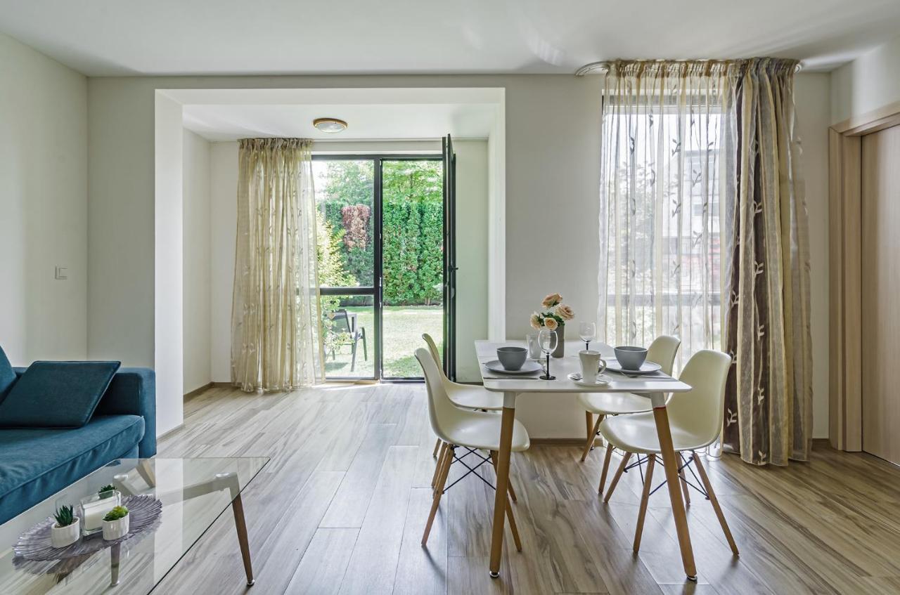 Apartament Garden Palace Warna Zewnętrze zdjęcie